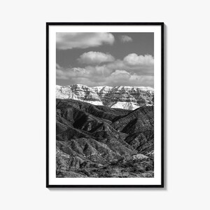 Stampa fotografica di Ojai, stampa artistica da parete in bianco e nero di Ojai, fotografia da parete di Ojai, viaggi a Ojai, poster con mappa di Ojai
