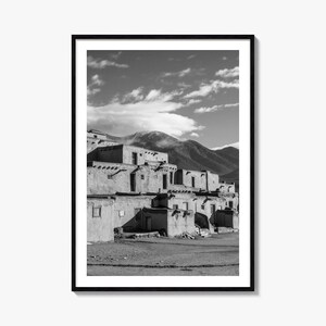 Taos Foto-Poster-Druck, Taos Schwarzweiß-Wandkunst, Taos Wandfotografie, Taos Reise, Taos Karte Poster