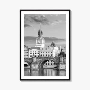 Prag Foto Poster No 1, Prag Schwarzweiß-Wandkunst, Prager Mauer Fotografie, Prag Reise, Prag Karte Poster