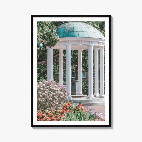Kunstdruck „Chapel Hill“, Poster „Alter Brunnen“, Wanddekoration aus North Carolina