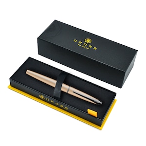 Pluma estilográfica CROSS ATX grabada a láser, plumín F de diamante PVD en tono oro rosa, con estuche de regalo. Regalo promocional personalizado para graduación empresarial.