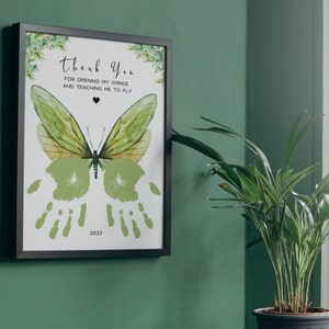 Butterfly Handprint Art: Mother&#39;s Day DIY Craft (Digital Download)