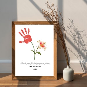 Flower Handprint Art: Personalized Mom Gift (Digital Download)