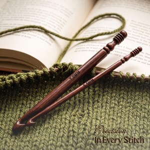 Rosewood Crochet Hook Set: 15 Wooden Yarn Hooks with Optional Bowl & Stand image 12