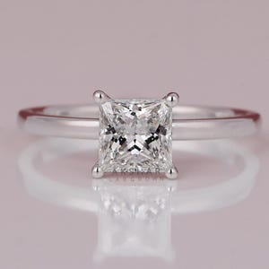 Princess Cut IGI Certified 1.00 Carat E/F Color VVS2/VS1 Clarity Lab Grown Diamond Solitaire Engagement Ring Handmade of 14k White Gold
