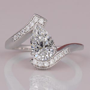 Pear Shaped Diamond Engagement Ring in Bypass Setting, 1.0 to 3.0 CT IGI Certified Lab Grown Diamond, Tear Drop Shape, Ring for Women