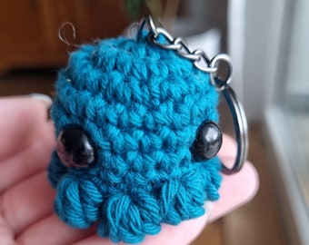 Schlüsselanhänger Octopus, Amigurumi octopus, Geschenk, Antistresstier, individualisierbares Plüschtier