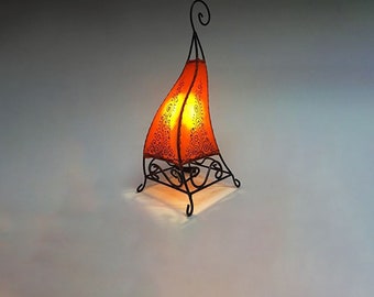 Orient Hennalampe Tischlampe Rahaf Orange 50cm Lederlampe | Marokkanische Leuchte, Lampenschirm aus Leder | Orientalische Beleuchtung