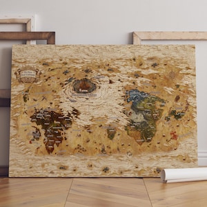 Puede incluir: Un gran mapa detallado con una estética vintage. El mapa presenta masas terrestres en tonos de marrón, verde y azul, con etiquetas de texto e ilustraciones. El foco central es un área circular etiquetada como "The Garlean Empire".