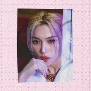 Felix Blanket – Custom Stray Kids Kpop Blanket, Personalized Photo Throw, Kpop Fan Gift, Cozy Plush Bedding for STAYs