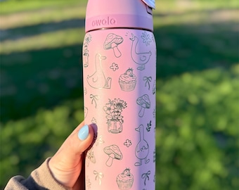 Engraved Owala Tumbler, Whimsical Goose Floral Water Bottle, Cute Cottagecore Owala Cup, Mushroom Bow Design, 24 32 oz Gift