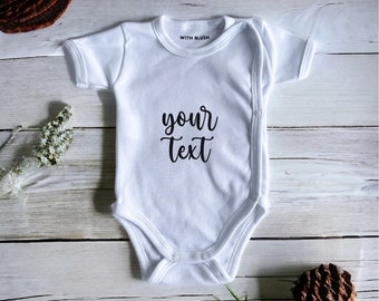 Romper Met Naam | Overslagromper Met Eigen Tekst | Gepersonaliseerd Cadeau | Kraamcadeau | Baby Kleding Met Naam | Romper Bedrukken