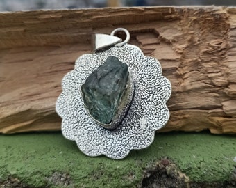 Raw Aquamarine Pendant, Designer Pendant, Beautiful Pendant, Women Pendant, 925 Silver Pendant, Gemstone Pendant, Handmade Pendant, Gift Her