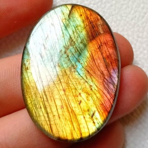 Een kwaliteit! Multi paarse vuur labradoriet cabochon handgemaakte losse ovale grootte: 43 x 30 x 7 mm. Ovale vorm voor draadwikkel-sieradenkar, 90,!!!