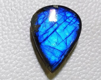 サイズ-28x20x6 mm! かわいい洋ナシ型AAAグレードの高級で輝く