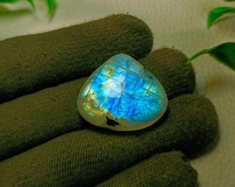 AAA+ High Quality ~ LARGE Rainbow Moonstone heart Shape Cabochon Size -23X27X7  Mm. Loose Gemstone Best For Pendant!!!