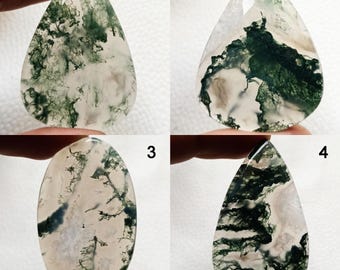 Piedra preciosa de ágata musgosa 100 % natural de grado AAA+. Ágata musgosa verde. Ágata musgosa cabujón suelta. Piezas superfinas disponibles para todo tipo de joyería.