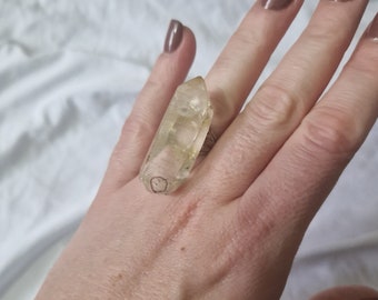 RARE Water Bladder Quartz Statement Ring