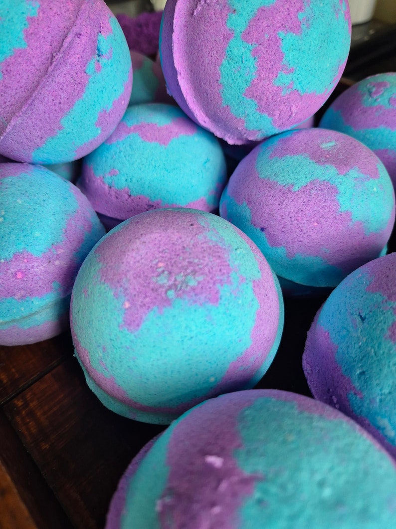 Flashing Light Bath Bomb Sensory Toys Vegan Bath Bomb Perfect Gift for Kids image 6