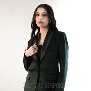 Green Velvet Tuxedo Suit for women, Two Piece Suit For Women, Women Formal Suit, Party Wear Velvet Suit, Wedding Suit For Women.