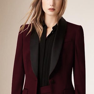 Women's 2 Piece Tuxedo Suit In Wine Color./ women's suit set/womens suit/wedding suit/business suit/formal suit.