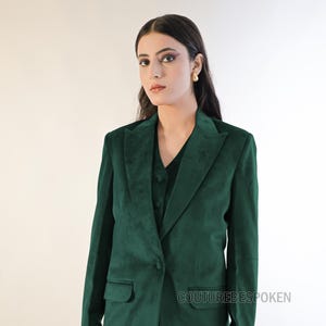 Emerald Green Velvet 3-Piece Women's Suit | Single-Breasted Blazer Flared Pants Elegant Business & Formal Suit | Wedding Party  Office Suit.