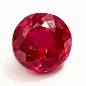 8,0 carats Rubis naturel certifié Plus pur et éclatant Pigeon de Birmanie Couleur rouge sang Rubis en vrac, forme ronde, Rubis en vrac, pierre précieuse !!