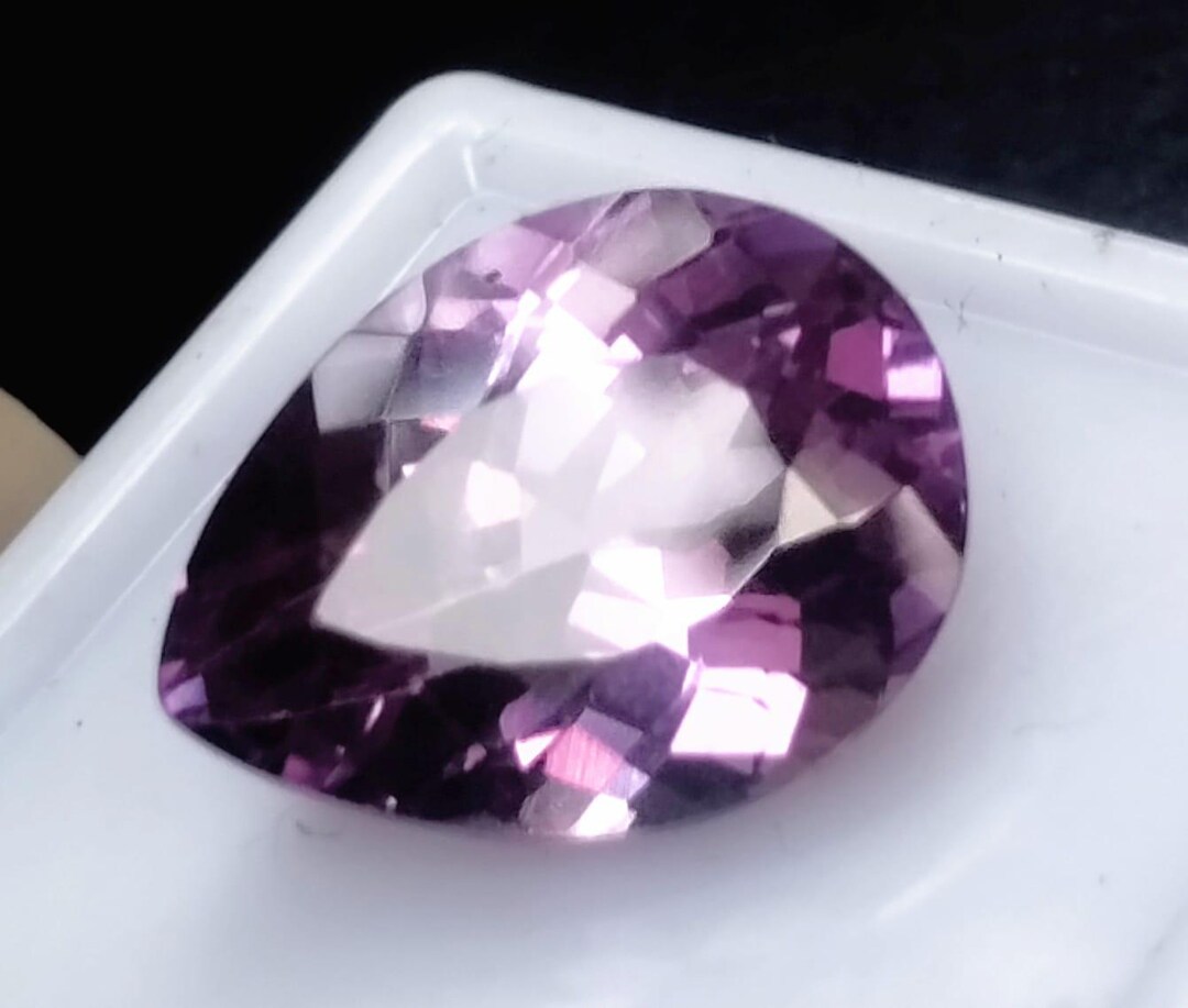 6 Carats Natural Alexandrite Pear Shape Facet Color Changing ...