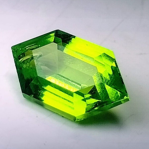 Precious 7 Ct Extremely Rare Natural Peridot Stone Excellent Green Peridot fancy Cut CERTIFIED High Quality Free Standard Delivery