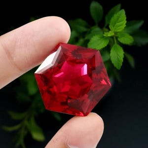 8 Ct Natürlicher Rubin Burma Taubenblut Roter Rubin lose Edelstein fancy Cut ZERTIFIZIERTE hochwertige lebendige rein Rubin Geschenkringe Größe Rubin