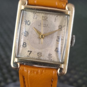 Rare 1940s Mens Vintage DOXA S.A. 17 Jewel Gold Plated Mechanical Tank Watch