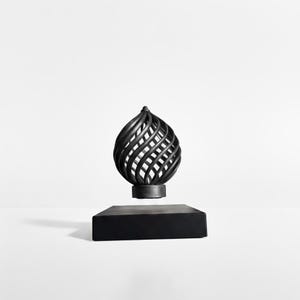 Esfera - Arte cinético levitante / Decoración de escritorio flotante / Regalo de física antigravedad para hombres / Escultura minimalista de levitación magnética / Movimiento perpetuo