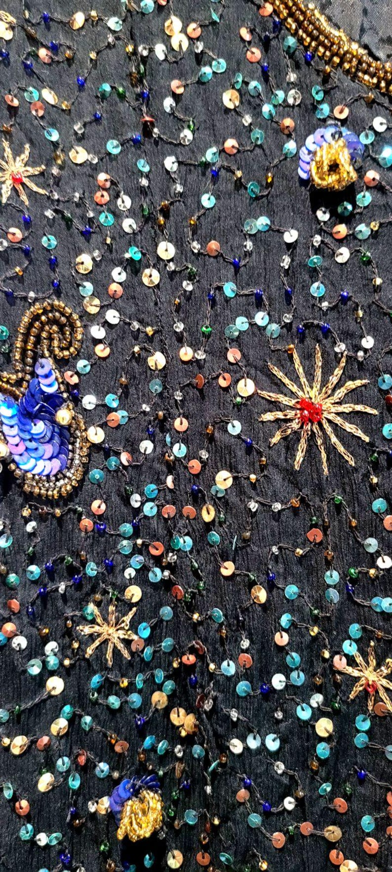 Sukienka z jedwabiu Free People z lat 90. VTG z koralikami i gwiazdami w gwiazdozbiorze zodiaku | Bogato zdobiona koralikami w kolorze czarnym i złotym zdjęcie 5