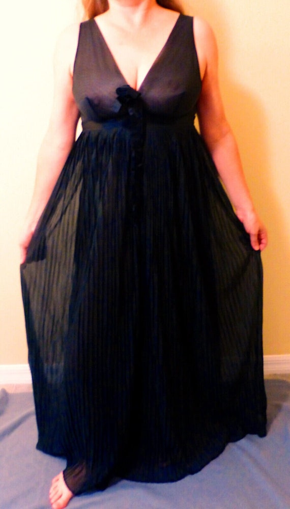 Good Find!!! Elegant Black Double Layer Pleated Ch