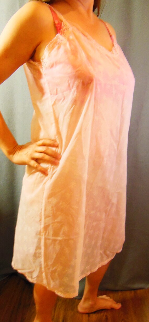 Handmade Sheer Elegant Gorgeous Pink Light Weight… - image 3