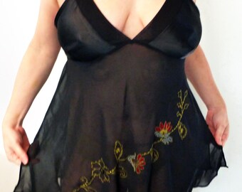 OH MY!! Massini Embroidered Sheer Black Chiffon Chemise Nightgown with Satin Cups M NWOT