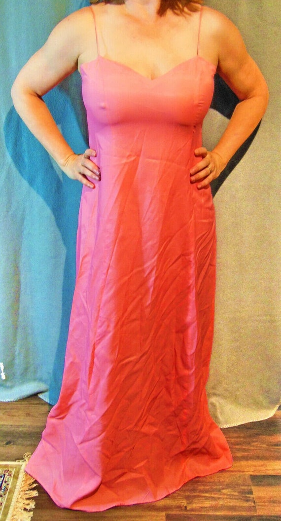 Rare!!! Miss Elliette Long Vintage Salmon Taffeta 