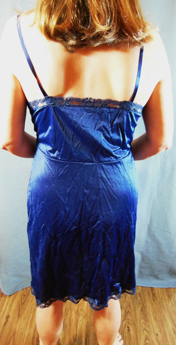 1950S Van Raalte Vintage Lacy&Embroidered Blue Sa… - image 4