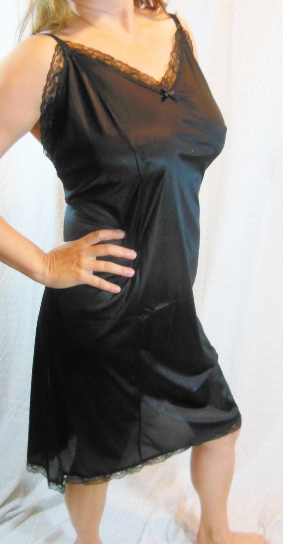 Velrose Elegant Plus Size Vintage Lacy Black Full 