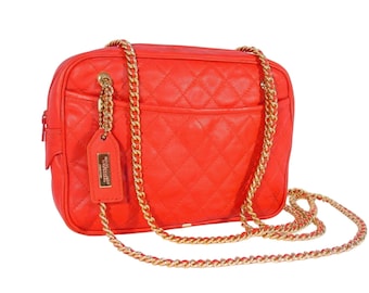 Borsa a tracolla classica in pelle rossa trapuntata con catena dorata I SANTI Milano - ITALIA