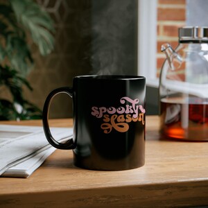 Tasse Halloween Dinge Becher Ich mag gruselige Dinge und Wort Shitface Geschenk Merch Büro lustiges Geschenk bester Freund Geschenk Weihnachtswort