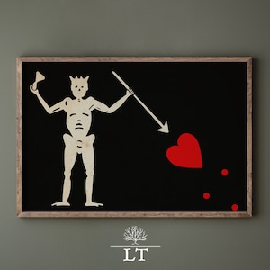 Puede incluir: Una bandera pirata en blanco y negro con un esqueleto sosteniendo una espada y un corazón atravesado por una flecha. La bandera tiene un fondo negro con detalles blancos y un corazón rojo.