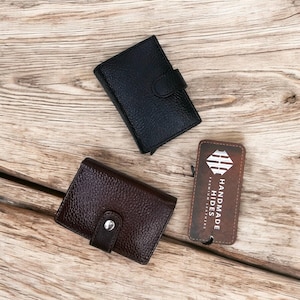 Set mit 2 RFID-blockierenden Kartenhalter aus Leder | Schlanke Schwarz & Braun Geldbörse | Pop-Up Kartenetui aus Metall | Hält 6 Karten | Minimalistisch und Stilvoll