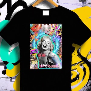 Marilyn Monroe Graffiti T-shirt, Marilyn Monroe T-shirt, Iconic Hollywood T-shirt, Marilyn Monroe Shirt, Pop Art Gift, Movie Star T-shirt