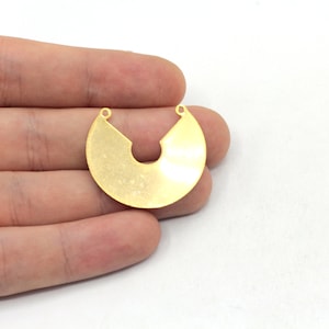 30mm Gold Plated Half Circle Charm, Semi Circle Charm, Semi Circle Connector, Earring Findings, Gold Plated Findings, GRB173