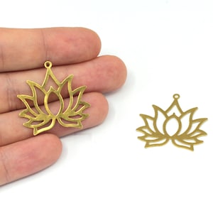 29x30mm Brass Lotus Flower Charm, Lotus Pendant, Earring Pendant, Earring Finding, Brass Findings, ERB165