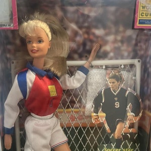 Mia hamm barbie shop