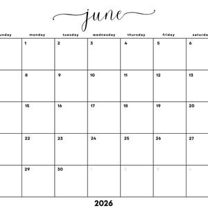 Puede incluir: Un calendario minimalista de junio de 2026 en blanco y negro. La palabra "junio" está escrita en cursiva en la parte superior. Los días de la semana están en la parte superior, con las fechas en una cuadrícula. El año "2026" está en la parte inferior.