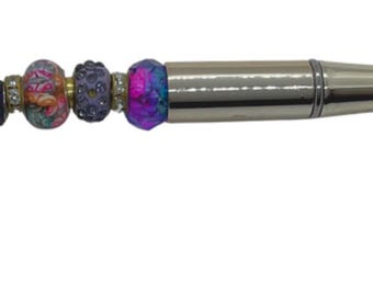 Handcrafted Purple Beaded Pen with Flower Charm: Elegant Desk Accessory