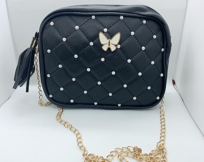 Elegant Black Quilted with faux Pearl beads Handbag with Chain Strap & Tassel Zipper – Handmade Evening Shoulder Bag